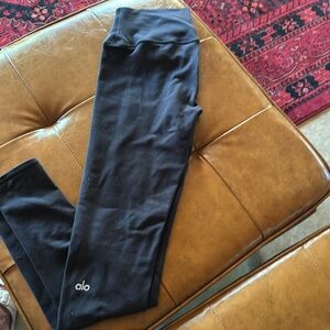 ALO black leggings